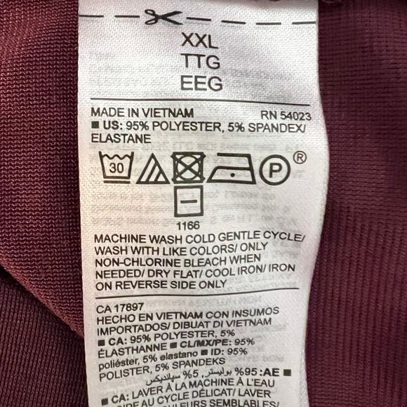 Old Navy Womens Velvet Knit Top XXL Burgundy Short Sleeve Stretchy Dark Romantic - Picture 5 of 5